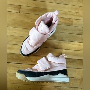 Sorel Ona RMX piffy gum bottom pale pink